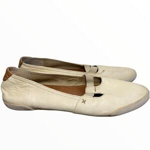Frye Melanie Slip On white 100% leather antiques vintage Italian 9